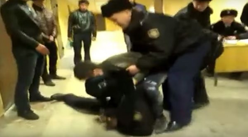 В Алматы растет сопротивление граждан полицейским