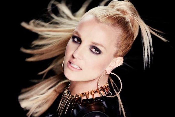 Бритни Спирс хочет увидеть Кейт Миддлтон в белье своего дизайна