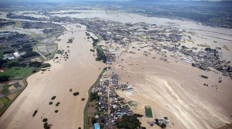 Число жертв наводнения в Японии составило 179 человек