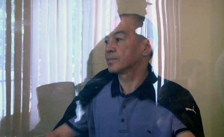 Суд над Тохтаром Тулешовым перенесен из-за отсутствия участников процесса