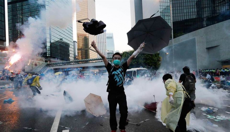 В Гонконге вновь вспыхнули столкновения