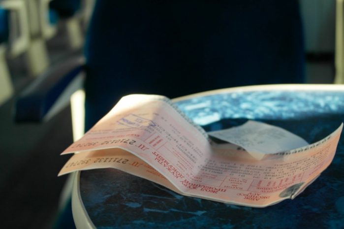 КТЖ попросила пассажиров сдать билеты на поезда в Нур-Султан и Алматы