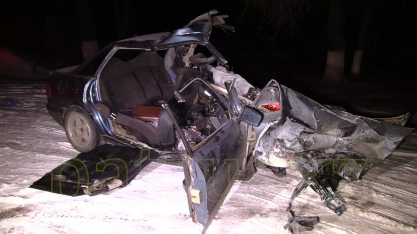 Страшное ДТП в Алматинской области: погибло 3 человека, пострадало 10