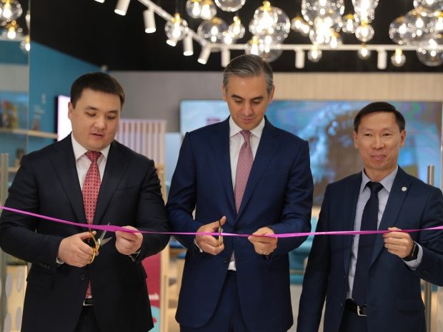 ForteBank открыл цифровой офис в MEGA Silk Way