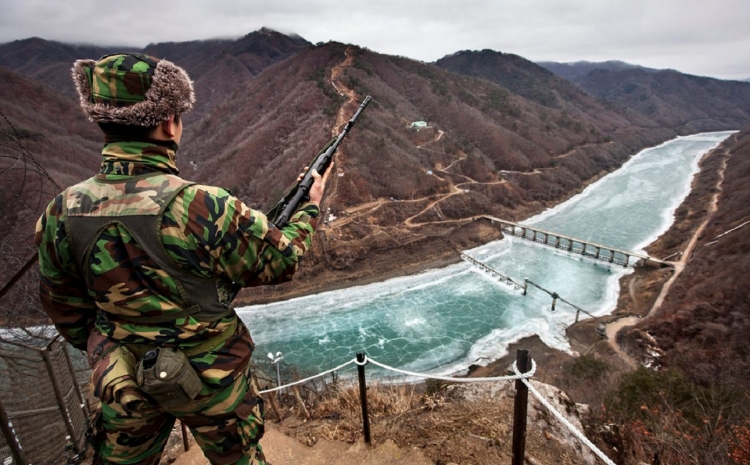 Произошла стрельба на границе Южной и Северной Кореи