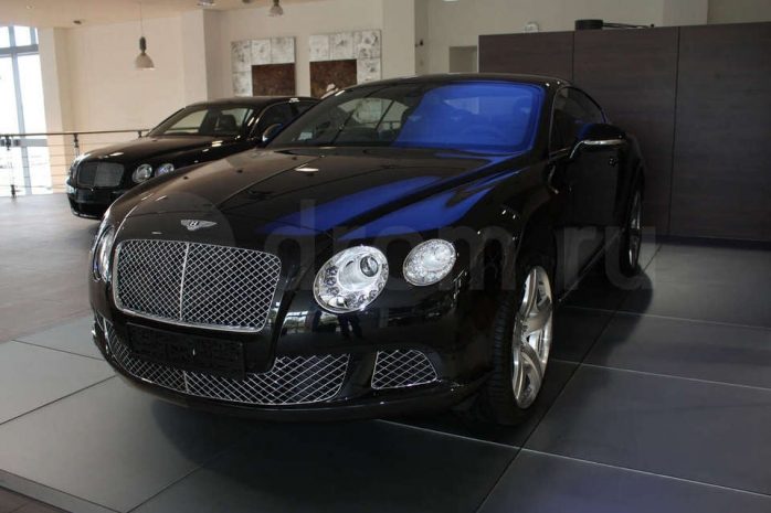 Астанинские чиновники намерены закупить машины по $300 тыс.Эксклюзив