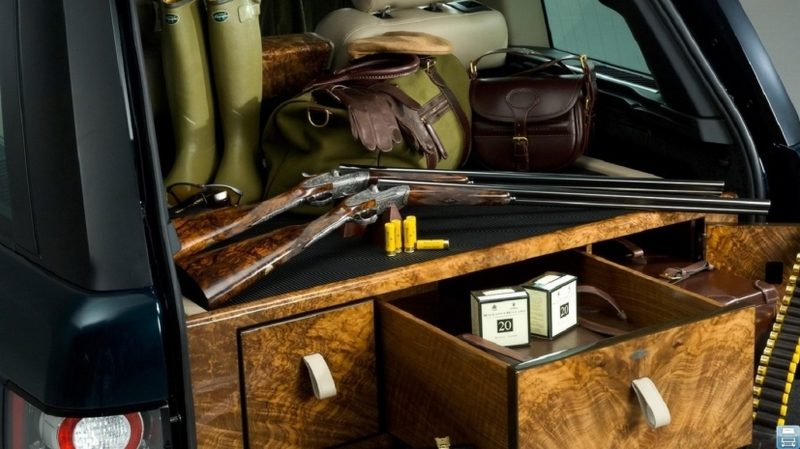 Россиянина с арсеналом оружия задержали на границе Казахстана