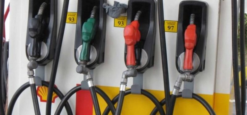 С Карагандинских автозаправок исчезло дизельное топливо