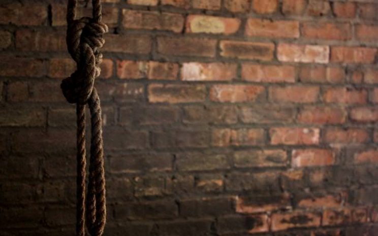 Девятиклассница повесилась в Аркалыке