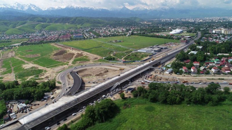 На двое суток частично ограничат движение на Кульджинском тракте