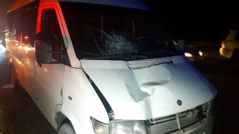 Микроавтобус насмерть сбил мужчину в Алматы