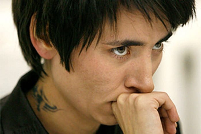 Пьяные фанатки обидели Земфиру