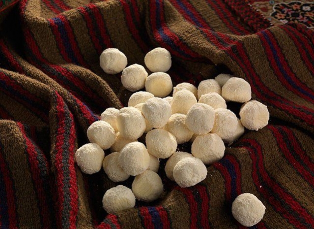 В Шымкенте изобрели цветной курт для ЭКСПО-2017