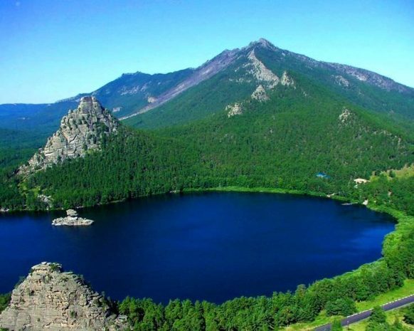 В Актобе детей погибших отправят на отдых в Боровое