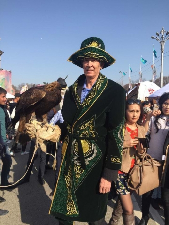 Первый казах, завоевавший золото Универсиады, поздравил казахстанцев с Наурызом