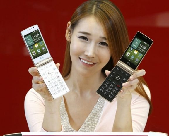 LG анонсировала Android-«раскладушку» с 8-Мп камерой