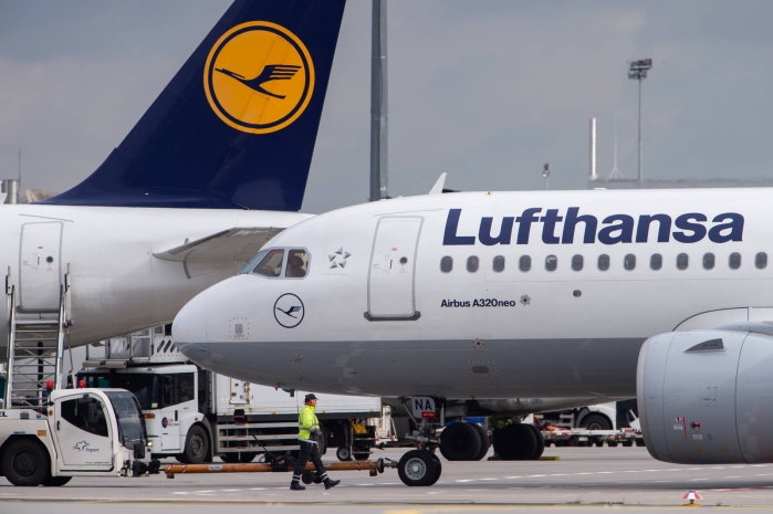 Lufthansa приостановила полеты в Казахстан