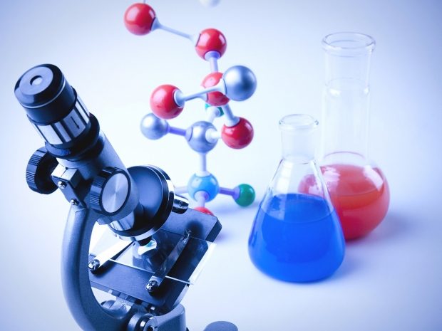 Один из самых прочных металлов расщепили ученые в Казахстане