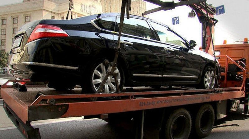 В Алматы стартовал рейд по парковкам