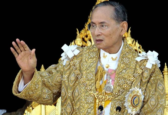 Король Таиланда легализовал власть военного правителяЭксклюзив