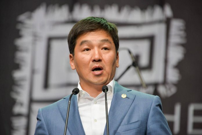 В новых земельных махинациях обвиняют экс-акима Алматы