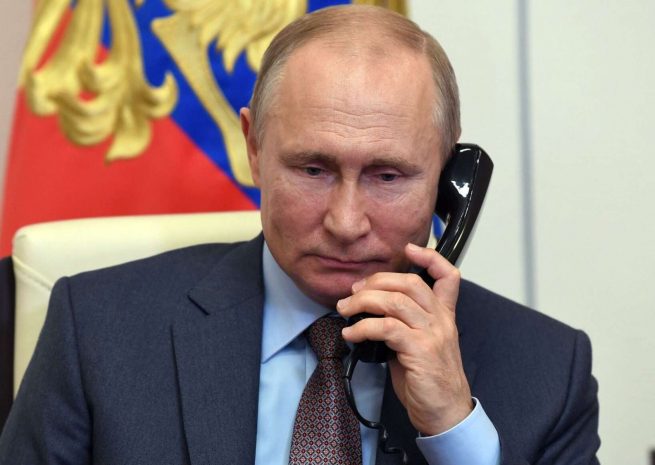 Путин обсудил с Джонсоном расширение НАТО на восток