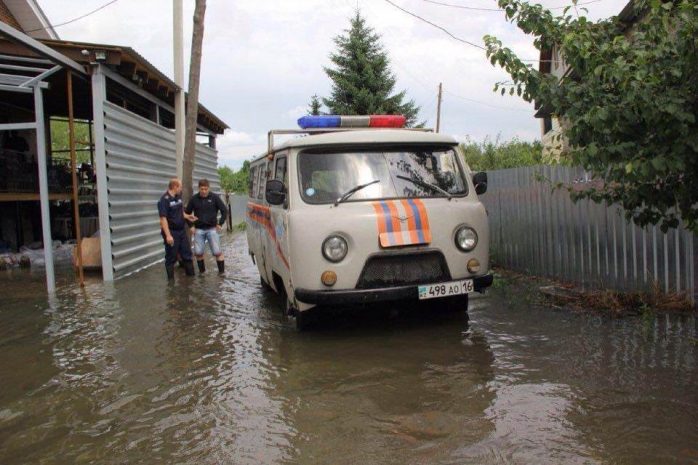 Спасатели призывают жителей ВКО не поддаваться панике