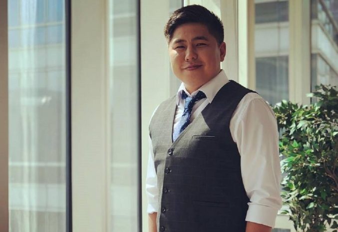 Нуртас Адамбай снимет кино про акима