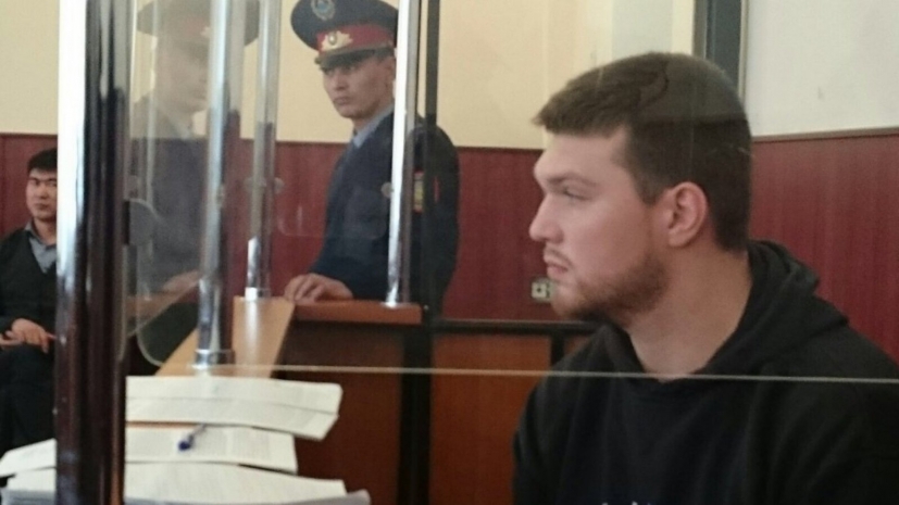 Фигуранта дела о драке в баре «Чукотка» Александра Кузнецова вернут в колонию