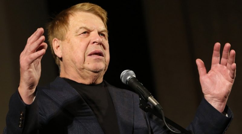 Умер актер Михаил Кокшенов