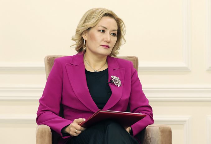 Бибигуль Асылова освобождена от должности