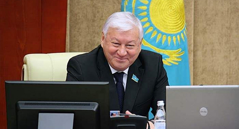 Спикер мажилиса РК принял посла Вьетнама