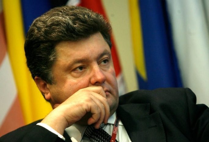 Порошенко называют фаворитом президентской гонки на Украине