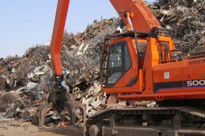 РК вводит временный запрет на вывоз лома черных металлов