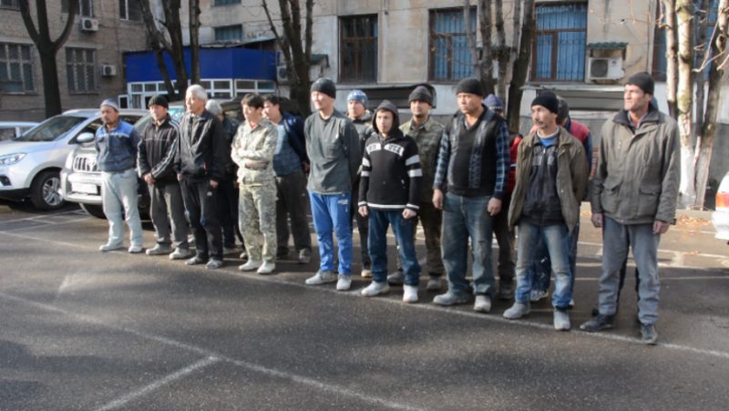 В ЮКО за два дня наложено 1,3 млн тенге штрафов на нелегальных мигрантов