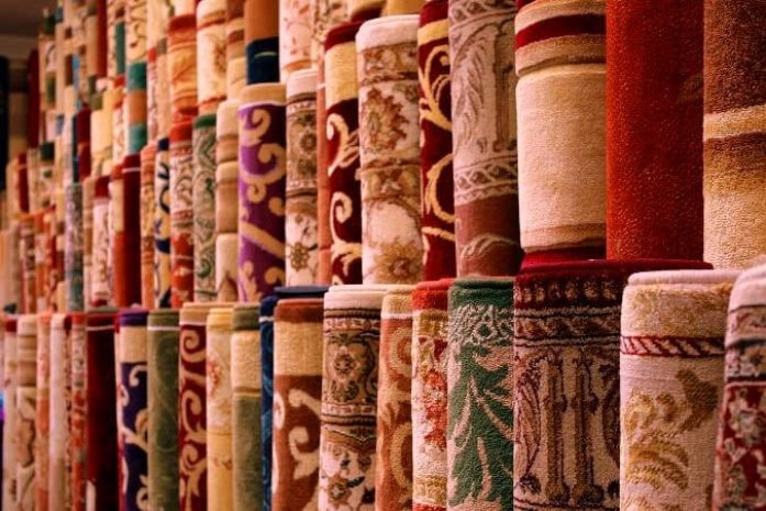 В Казахстан завезено 55 тонн контрабандных ковров