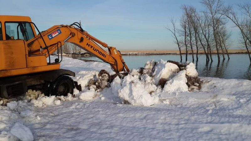 Почти 30 тыс. кубометров воды откачали в СКО