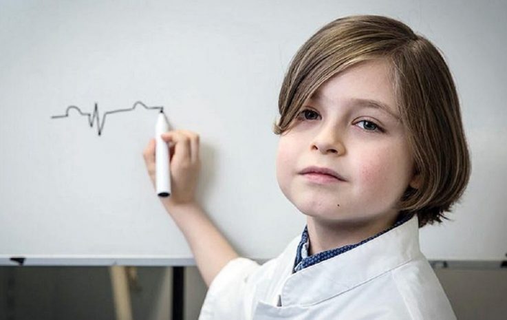 Девятилетний вундеркинд получит диплом университета в Нидерландах