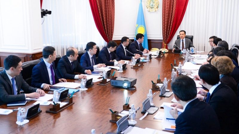 Бакытжан Сагинтаев провел совещание по вопросам привлечения инвестиций