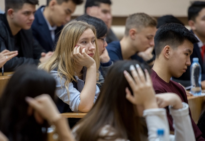 Единое национальное тестирование стартовало в Казахстане