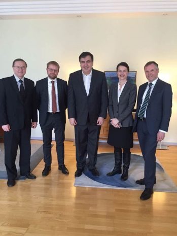 Экс-президент Грузии станет ведущим ток-шоу