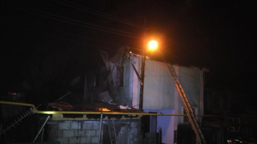 Три дома горели в Алматы: погиб мужчина (ФОТО)