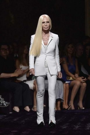 В Париже прошел показ Atelier Versace