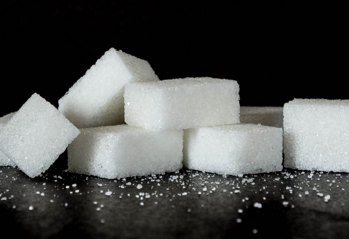 Крупную партию сахара и зерна задержали на границе Казахстана с Россией