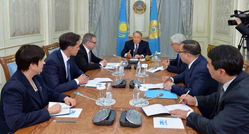 Президент Казахстана встретился с главой МИД Чешской Республики