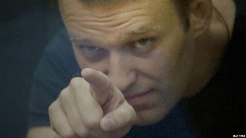 Казахстанцы советуют Навальному быть сдержанным и демократичнымЭксклюзив