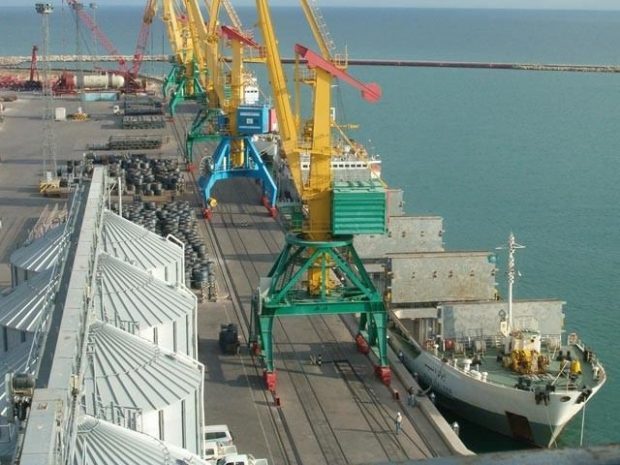 В Казахстане ввели новые правила для грузоперевозок из Турции