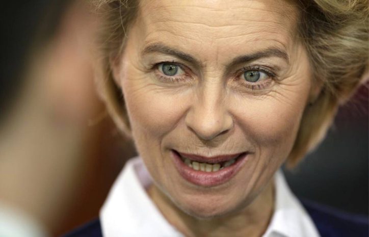 Глава Еврокомиссии находится с рабочим визитом в Украине