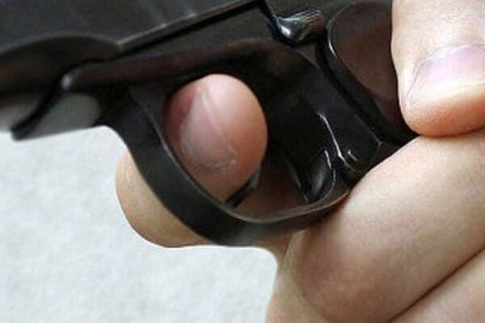 Житель Северного Казахстана приготовил для своей жены 6 патронов