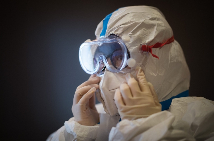 Что происходит при заражении сразу двумя штаммами COVID-19